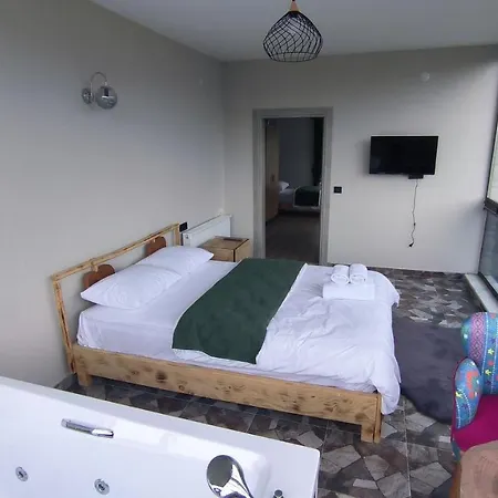 Burahan Hotell