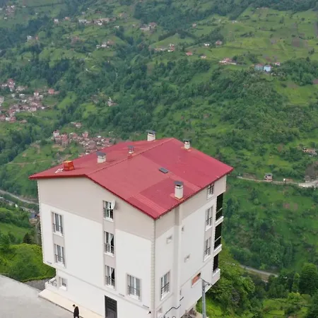 Burahan Hotell Çamlıhemşin